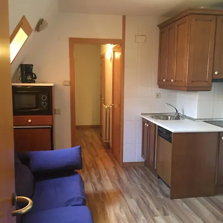A Pie De Pistas Apartamento